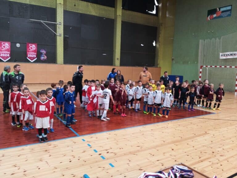 Nastoupená družstva mladých fotbalistů